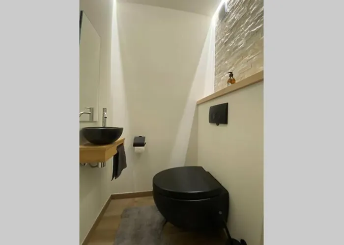 Ozzy 's Place Apartment *